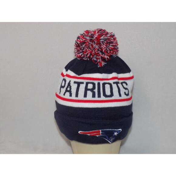 New England Patriots Beanie Pom Pom Red White Blue New Era Football NFL - Picture 1 of 3